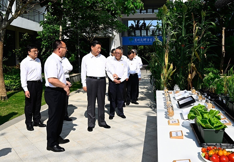 一見·水庫(kù)、糧庫(kù)、錢庫(kù)、碳庫(kù)，走進(jìn)總書記講述的綠水青山