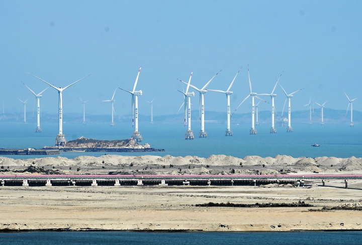 2021年3月9日，三峽福清興化灣海上風電場。新華社記者 林善傳 攝
