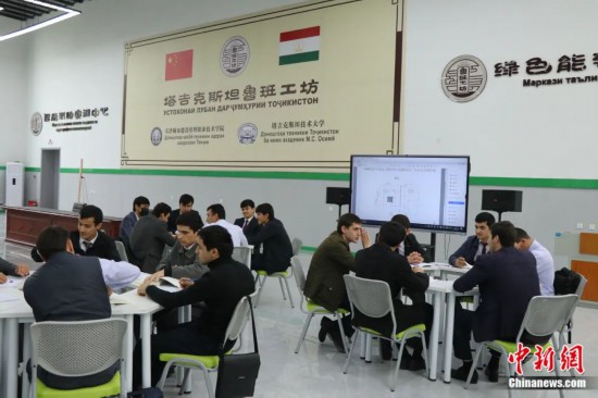 2023年4月，位于杜尚別的塔吉克斯坦魯班工坊課堂。張碩 攝