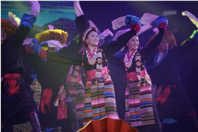 圖為2024“歡樂春節(jié)”中泰互致新春賀辭活動(dòng)現(xiàn)場(chǎng)。 中國(guó)駐泰國(guó)大使館文化處供圖