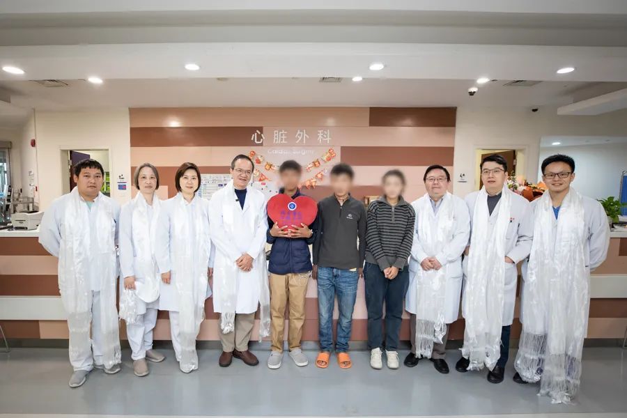 17歲少年咳嗽發(fā)熱15天，找不到感染原因！一查心臟更嚇人！上海醫(yī)生出手→