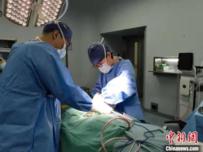 “格?；ㄖ異邸睘?61人次西藏患兒開展髖關(guān)節(jié)愛心手術(shù)