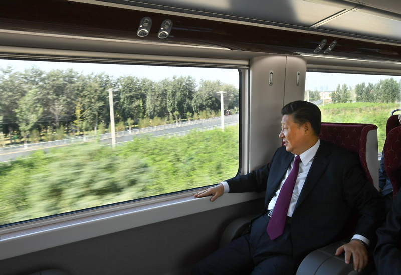 2019年9月25日，習(xí)近平總書(shū)記乘坐軌道列車(chē)前往北京大興國(guó)際機(jī)場(chǎng)。