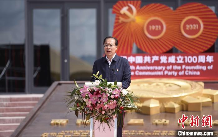 圖為中共青海省委常委、秘書長于叢樂致辭。　陳文年 攝