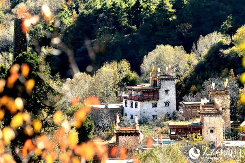丹巴美景。李永安攝