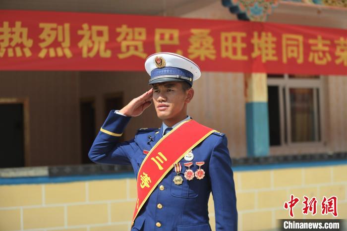 護(hù)西藏“江南”森林生態(tài)安全、提升專業(yè)技能兩位消防員獲個(gè)人三等功