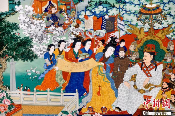 圖為5月16日，展覽中的新創(chuàng)唐卡作品(局部)?！±盍?攝