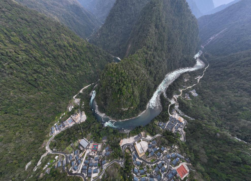 2023年3月10日，獨(dú)龍江航拍。